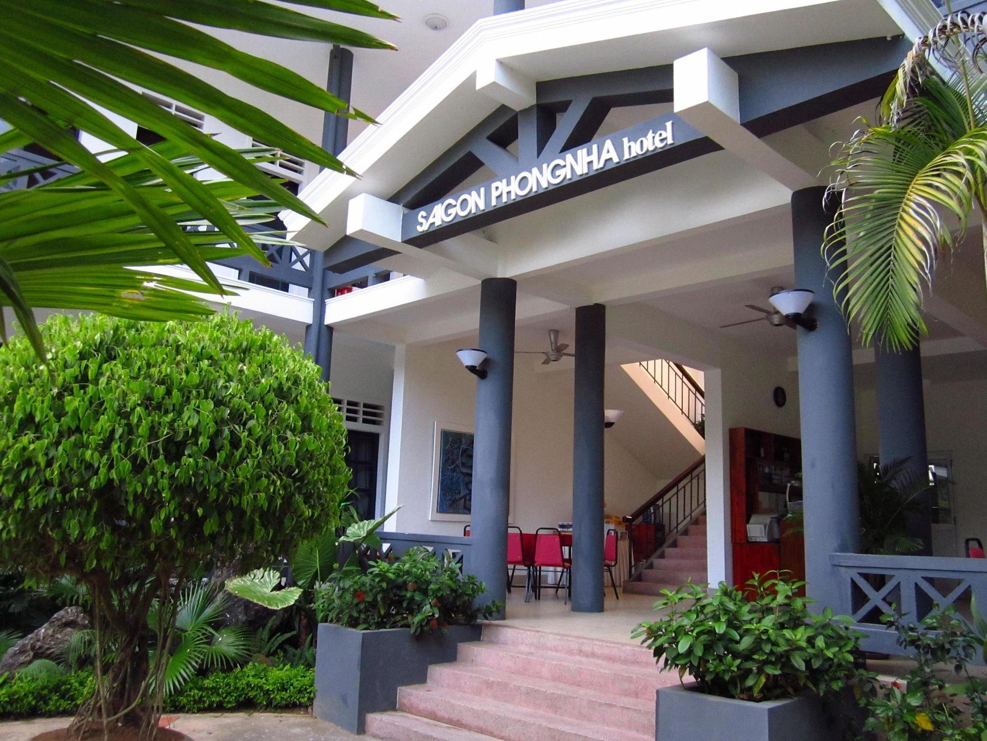 Sai Gon Phong Nha Hotel Донгхой Екстер'єр фото