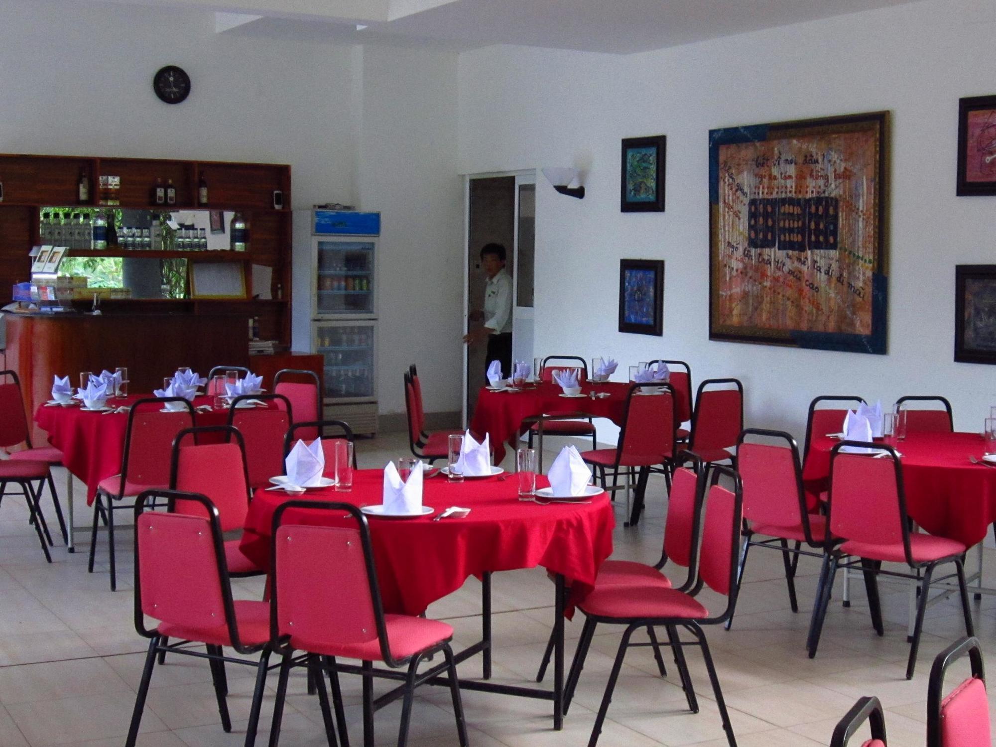 Sai Gon Phong Nha Hotel Донгхой Екстер'єр фото