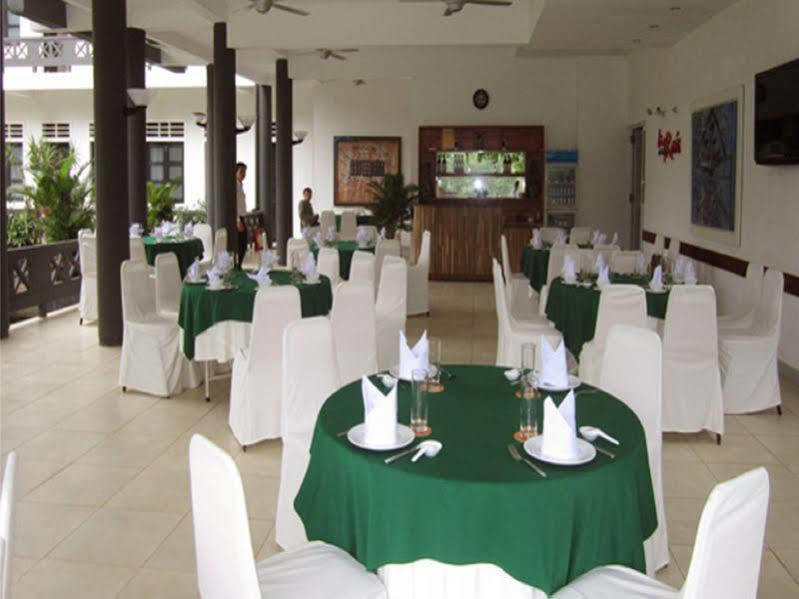 Sai Gon Phong Nha Hotel Донгхой Екстер'єр фото
