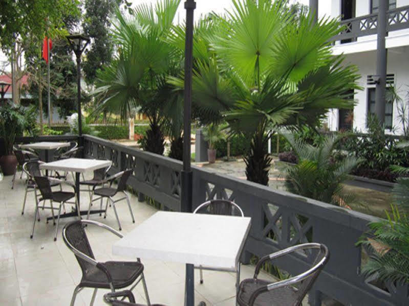 Sai Gon Phong Nha Hotel Донгхой Екстер'єр фото